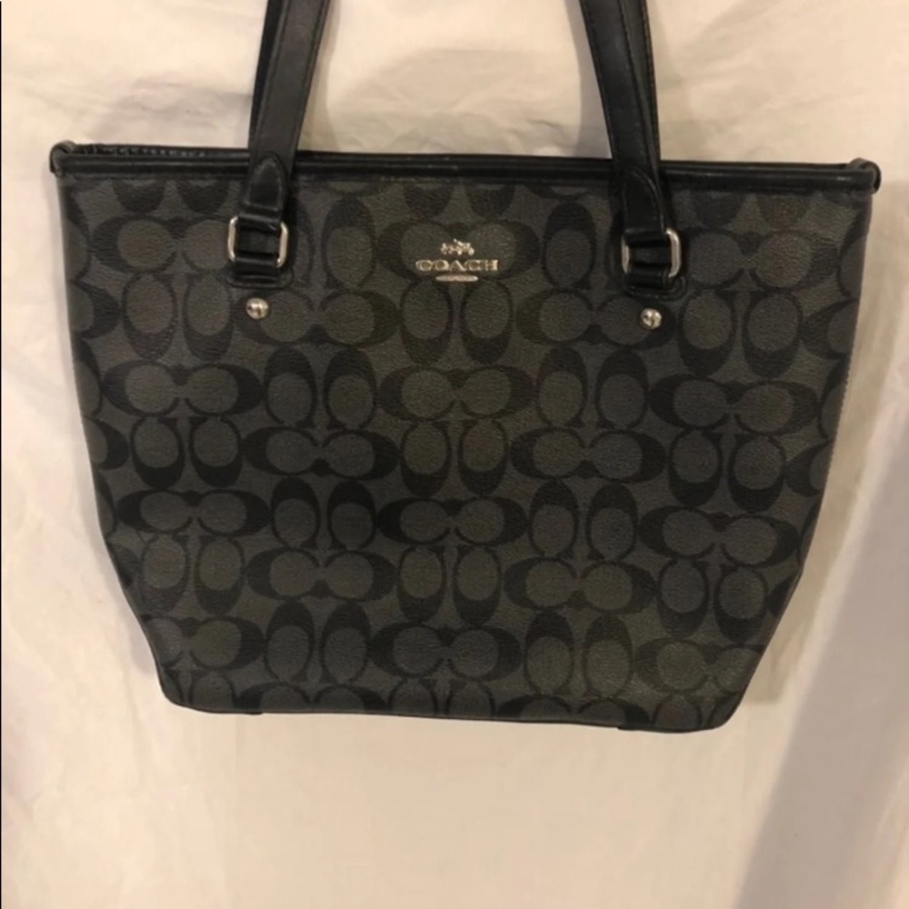 Authentic coach tote handbag